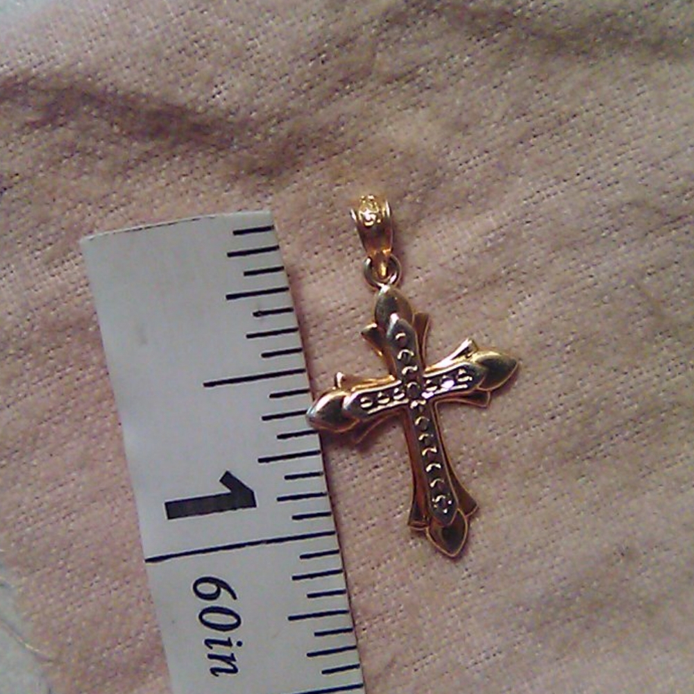 BUNDLE OF CROSS PENDANTS - Picture 10 of 11